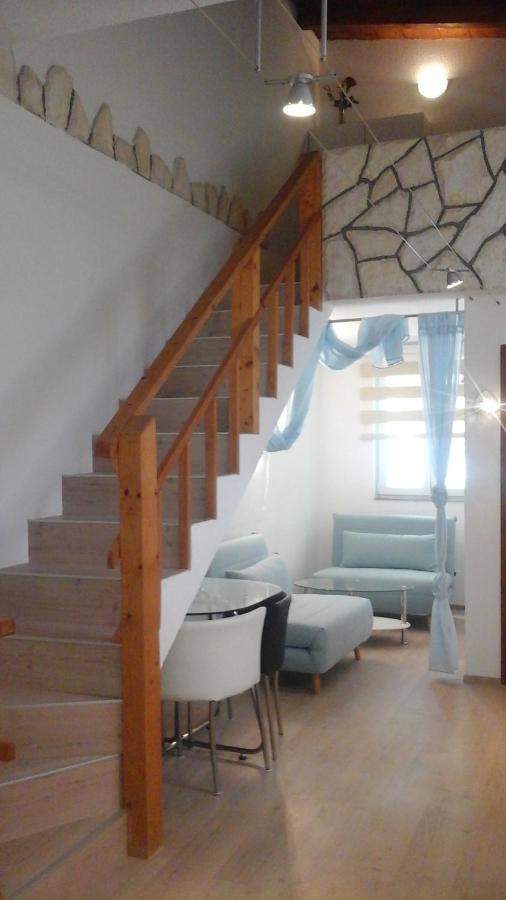 Apartments With A Parking Space Rukavac, Vis - 2444 Rukavac  Exterior foto